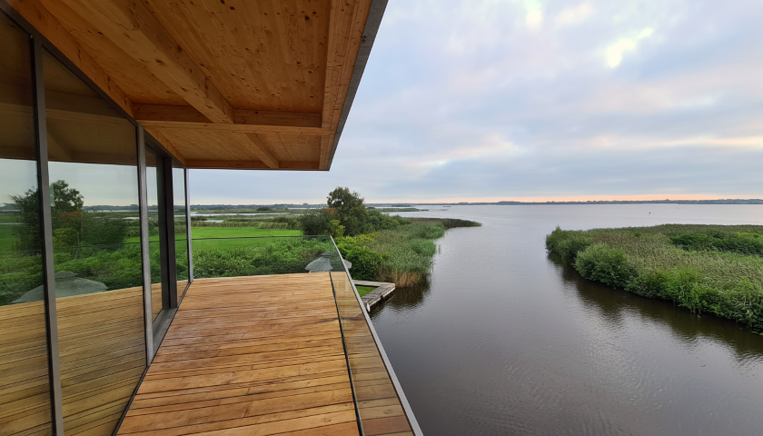 Cortizo Cor80 Corvision Plus View Crystal balustrade